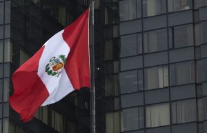 Comisión encargada por el Gobierno peruano propone terminar con las AFP