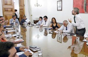 Evópoli pide no dilatar cambios en regiones