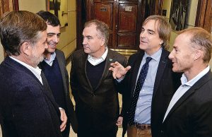 Evópoli se suma a idea de rebajar la dieta parlamentaria