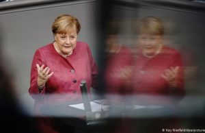 Merkel: «Volverá la vida como la conocíamos»