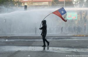 ¿Por qué los chilenos no confían en (casi) nada?